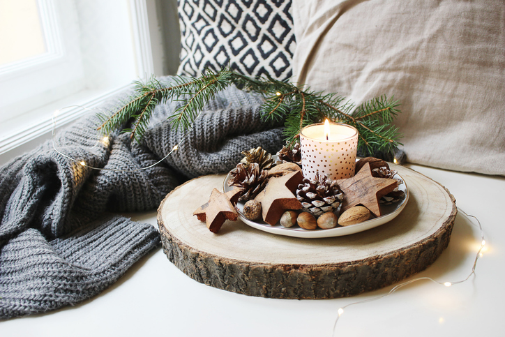 5 Steps to Convert Outdoor Decor from Holiday to Winter