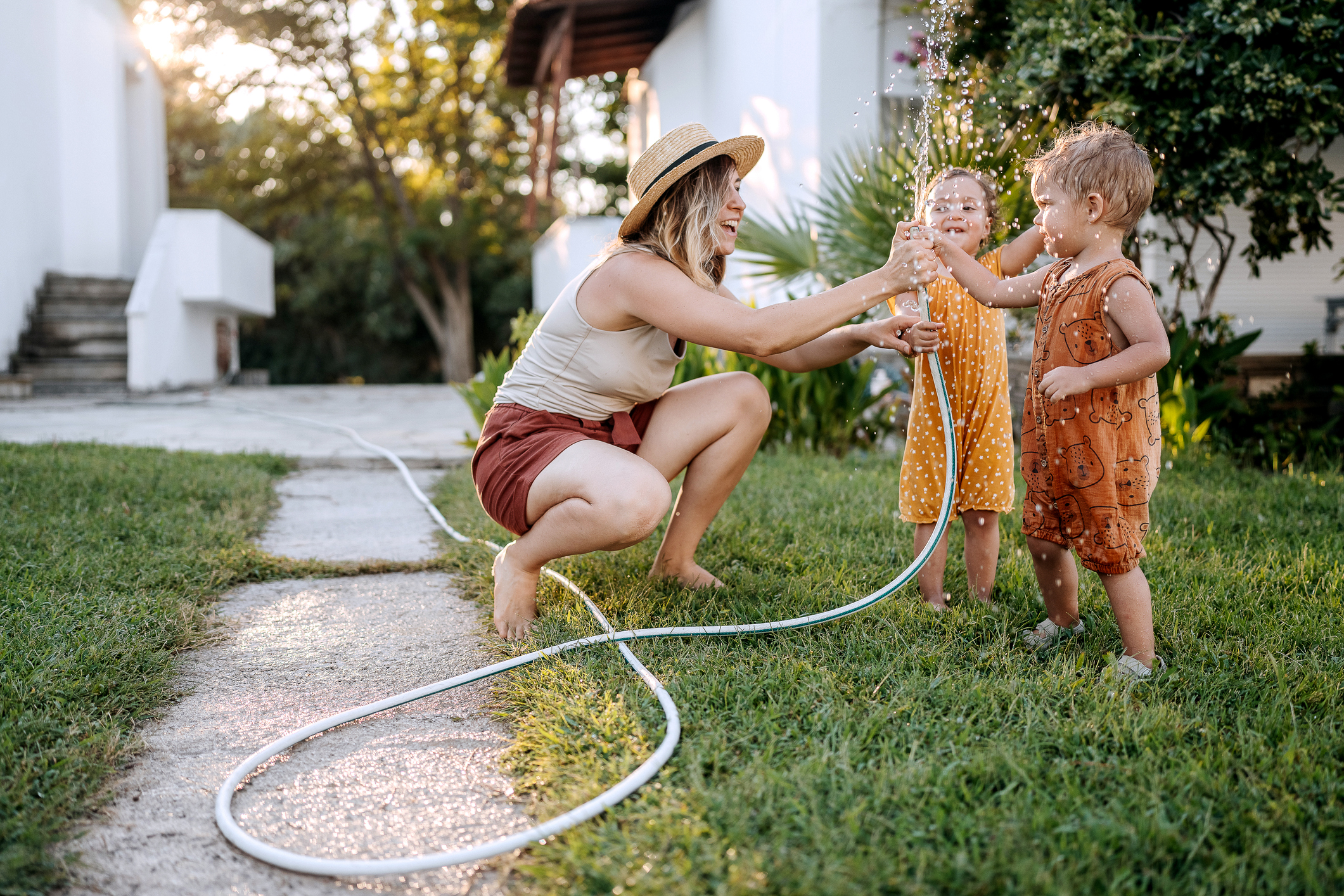 13 Ways to Stay Cool in Your Backyard on a Hot Day